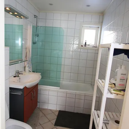 Private Room On Quiet Street Bodo Exterior photo